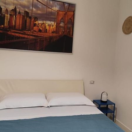 Casa Trieste Fiera Apartment Bari Bagian luar foto