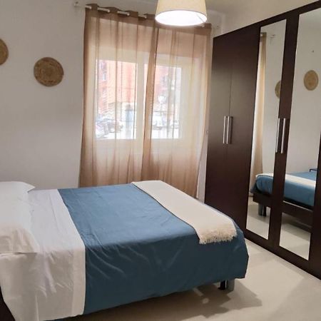 Casa Trieste Fiera Apartment Bari Bagian luar foto